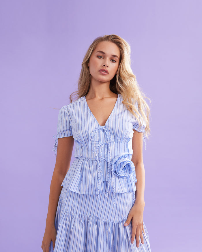 SIMONA BLOUSE BLUE SKY STRIPE
