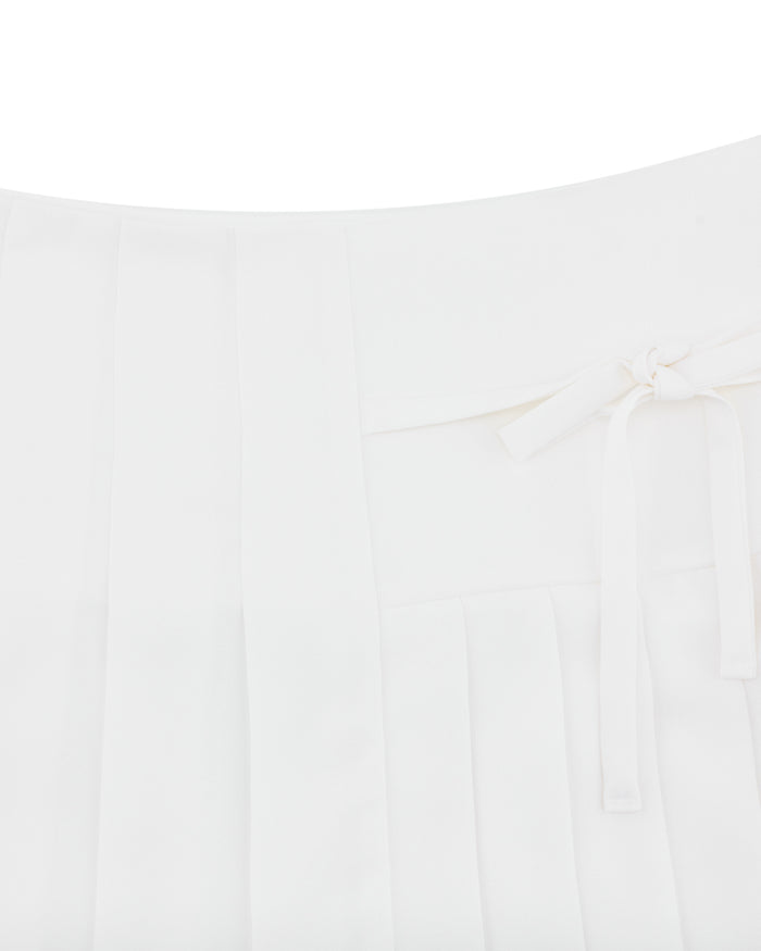 Asymmetrical Ribbon Pleated Skirt (White)