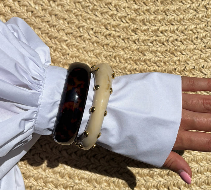Bangle Armband Beige Gouden Studs