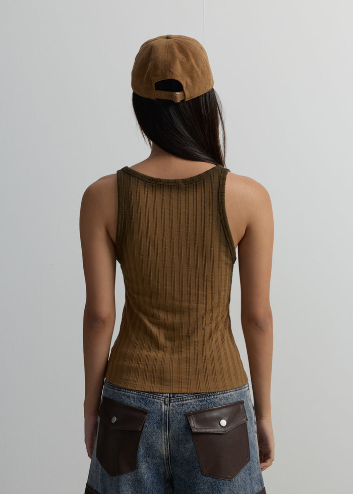 BASIC RIBBED TANK TOP