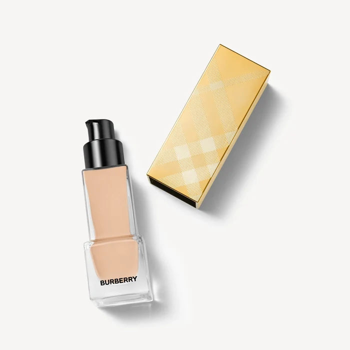 Burberry Ultimate Glow Foundation - 30 ml