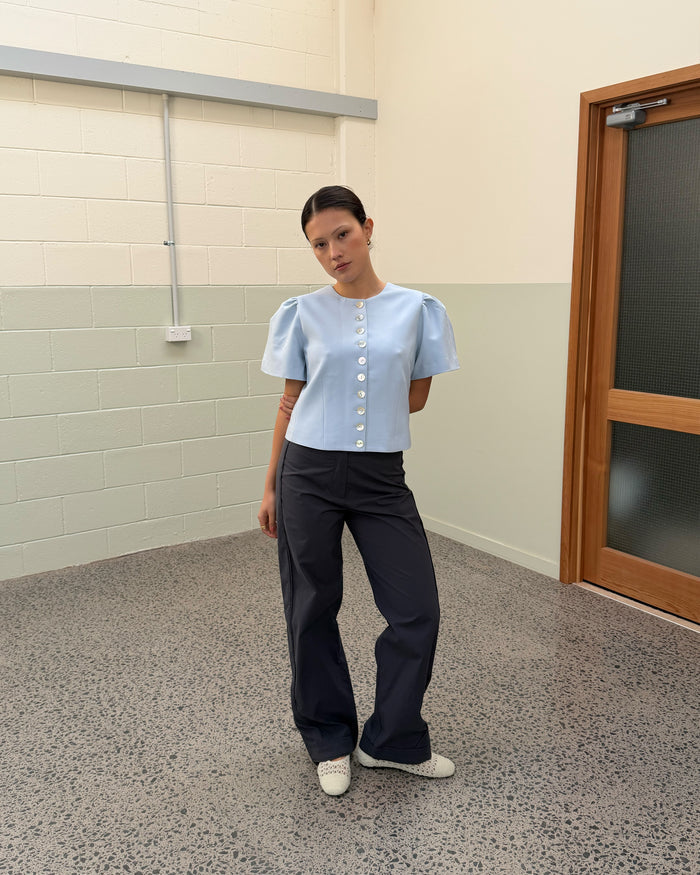 CAROLYN SHORT SLEEVE BLAZER LIGHT BLUE
