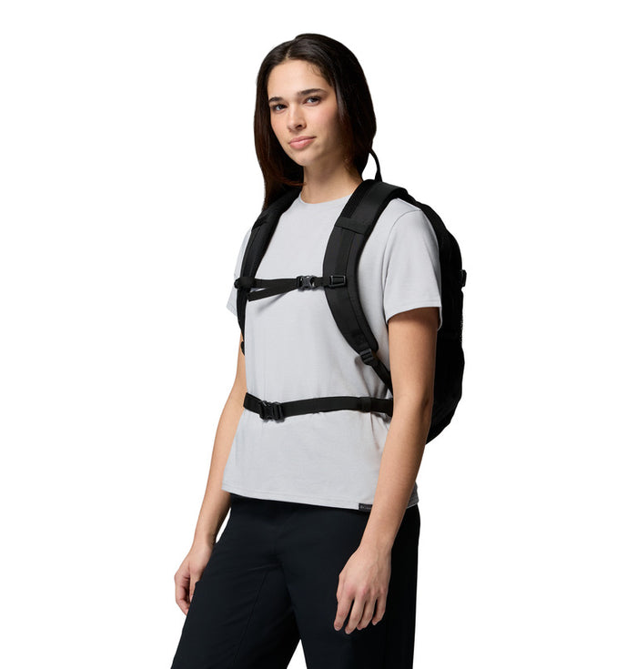 Castle Crest™ 25L Backpack