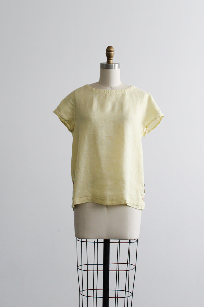 chamomile linen tee