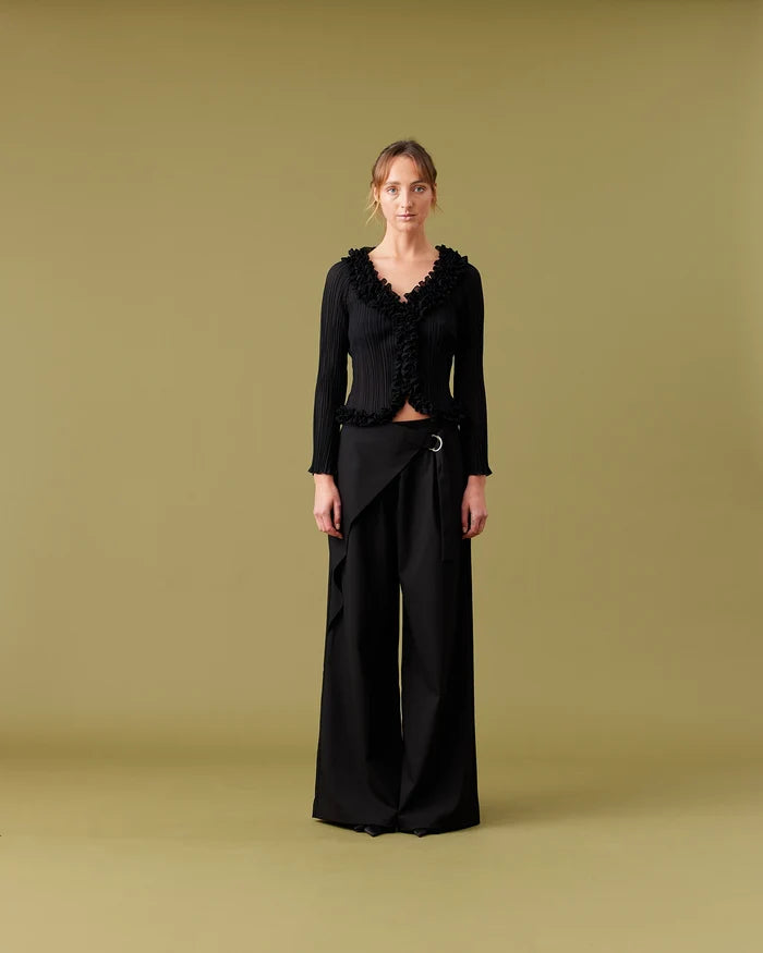 CHELSEA CRINKLE TOP BLACK