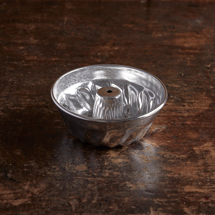 Child's Bundt Cake Mold