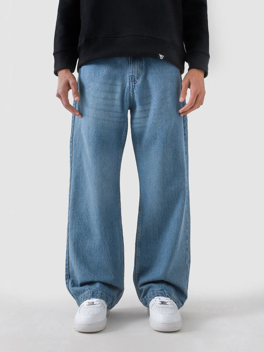 CORE denim washed blue baggy jeans male model full body front view Pakistan – GROOVY