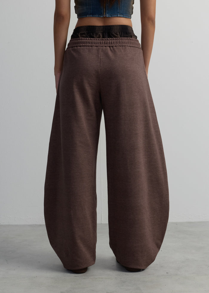 DOUBLE WAIST SWEATPANTS