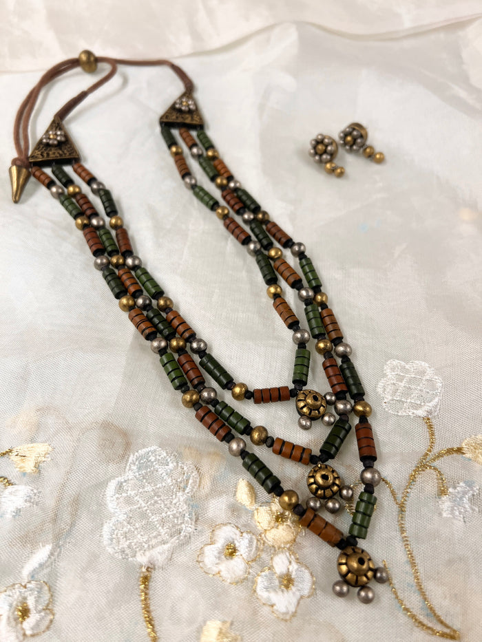 Layered terracotta necklace set