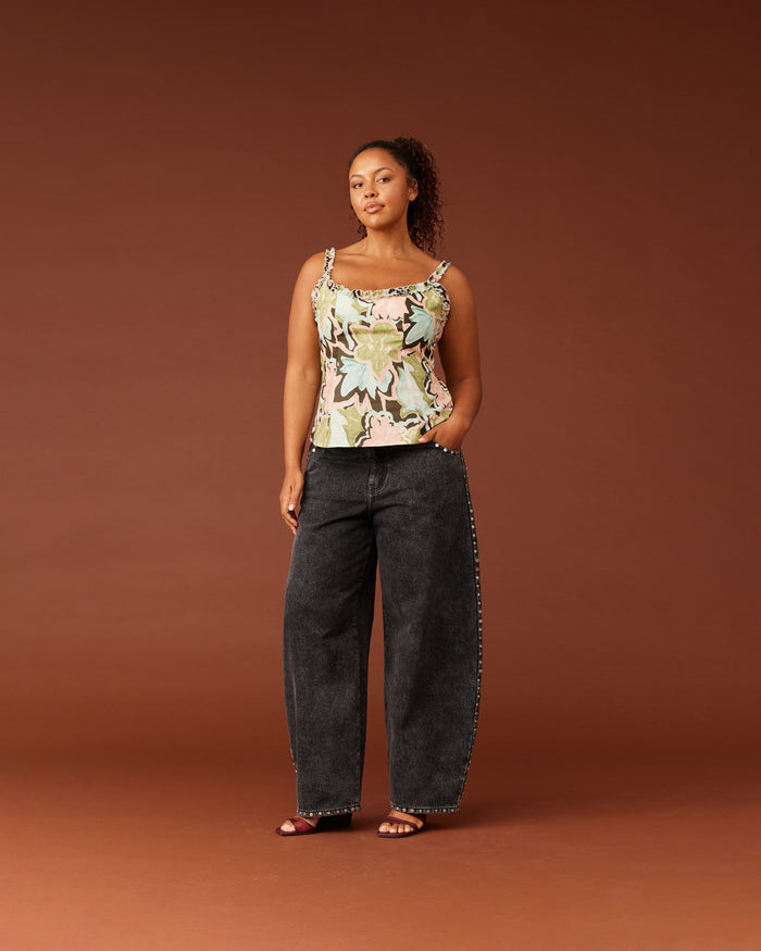 LYDIA RUFFLE TOP  FROSTED FLORAL