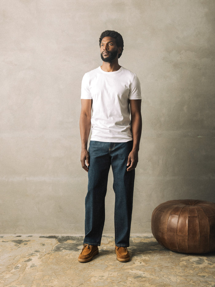 Modelshot / Blue Denim / Detail