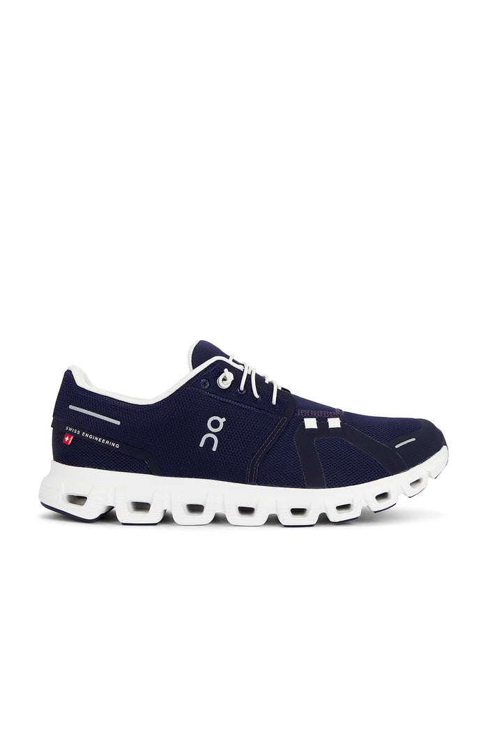 ON Cloud 6 Midnight/White