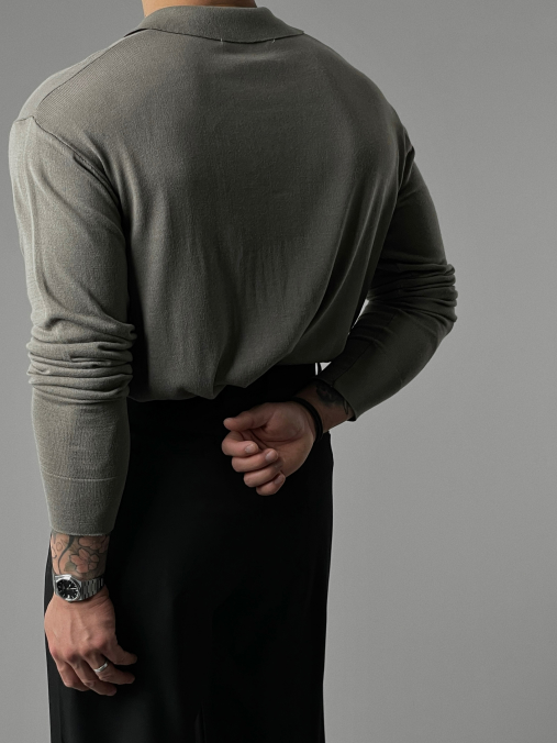 Open Collar Knit Pullover