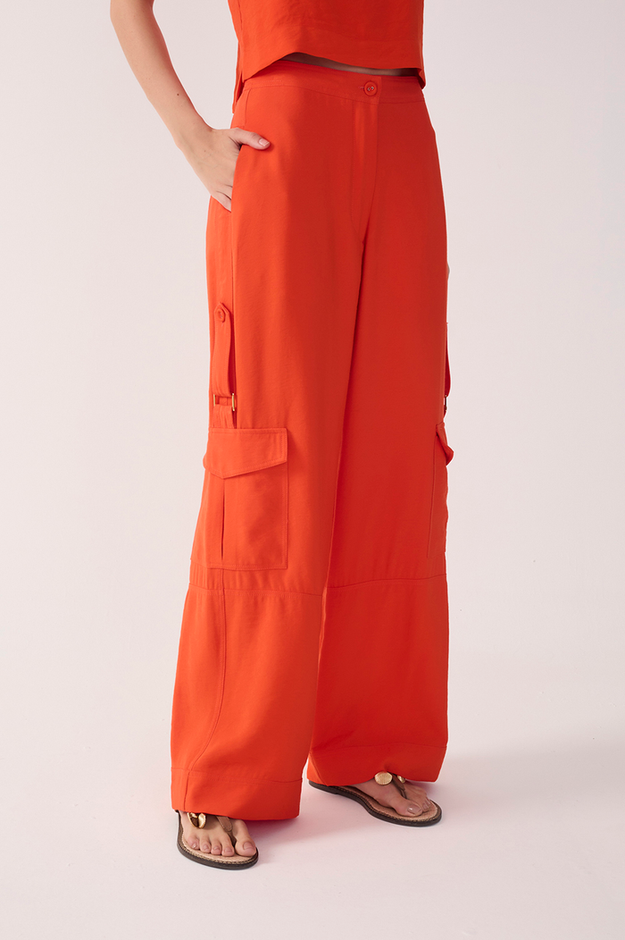 Red Utility Pocket Pants_4