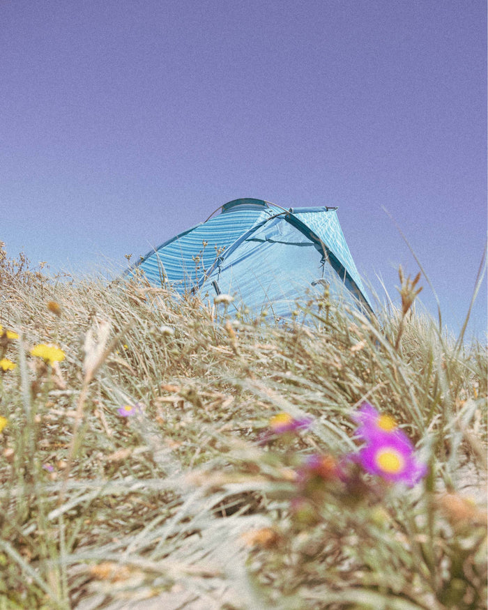 Retreat 3 Person Beach Shelter v4 - Cove Stripe