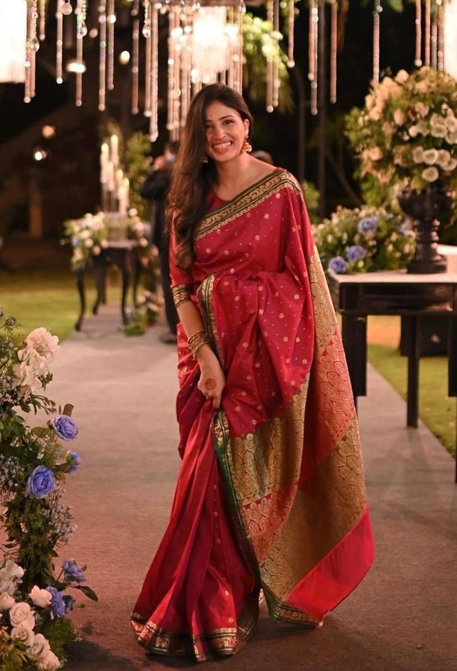 Riwayti Banarsi Silk: Chilli Red