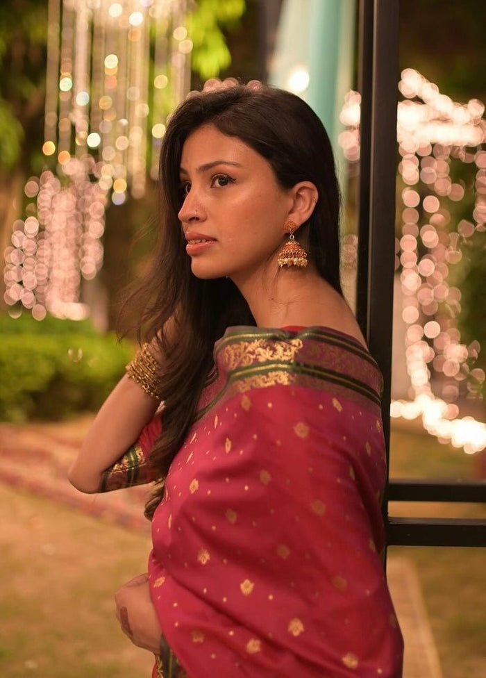 Riwayti Banarsi Silk: Chilli Red