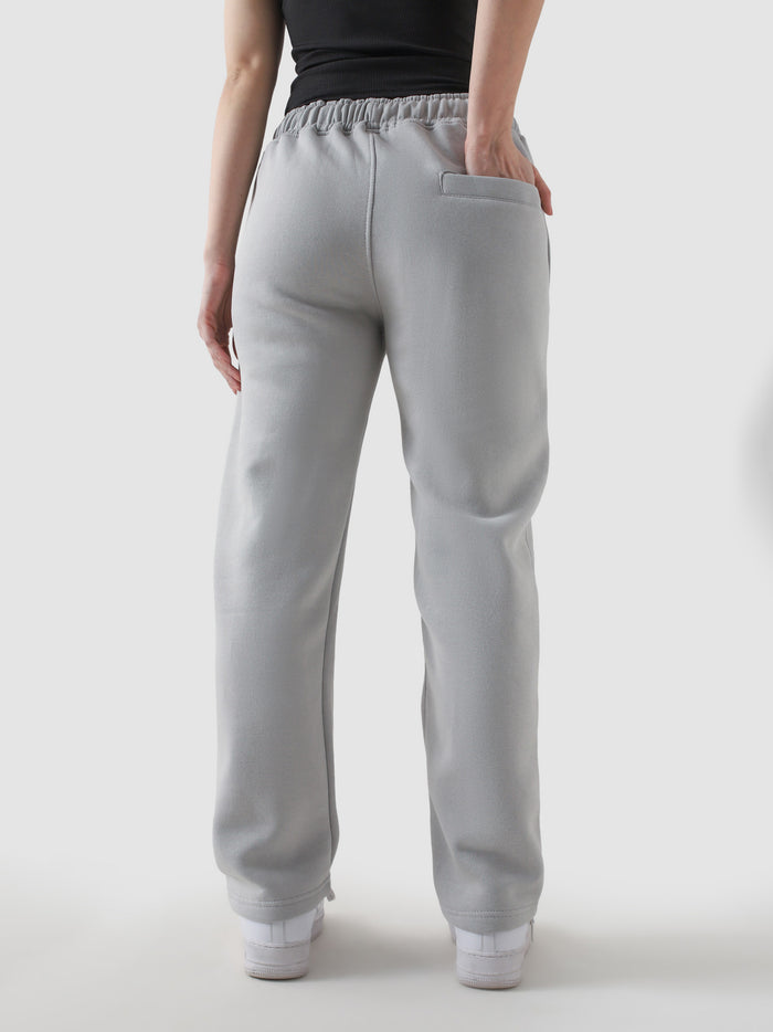 Slate grey trouser couple lifestyle shot streetwear Pakistan – GROOVY