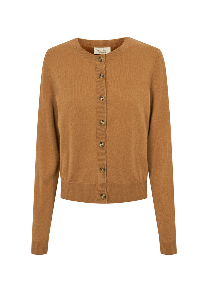 Almondfarvet kashmircardigan med knapper foran og rund hals