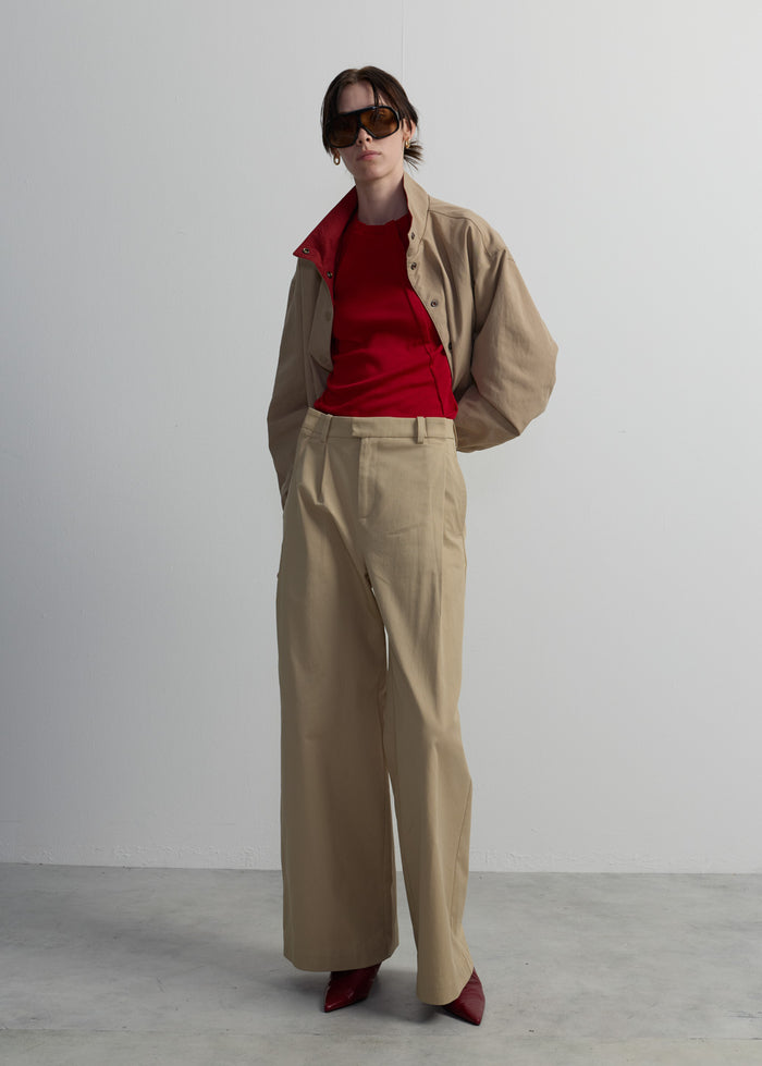 WIDE-LEG PLEATED PANTS